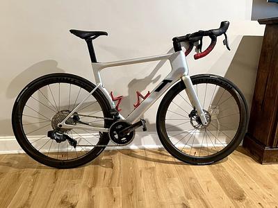 SRAM force 3T Carbon Wheels