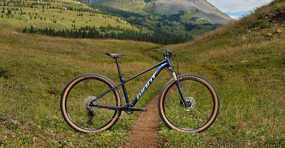 GIANT RINCON 2 27.5 (L-BLUE)